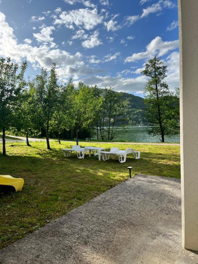 Cobras Plivsko Jezero, Jajce Villa Buitenkant foto